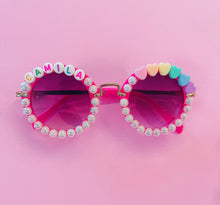 Load image into Gallery viewer, Alina Round Gold Sunnies - Heart Song