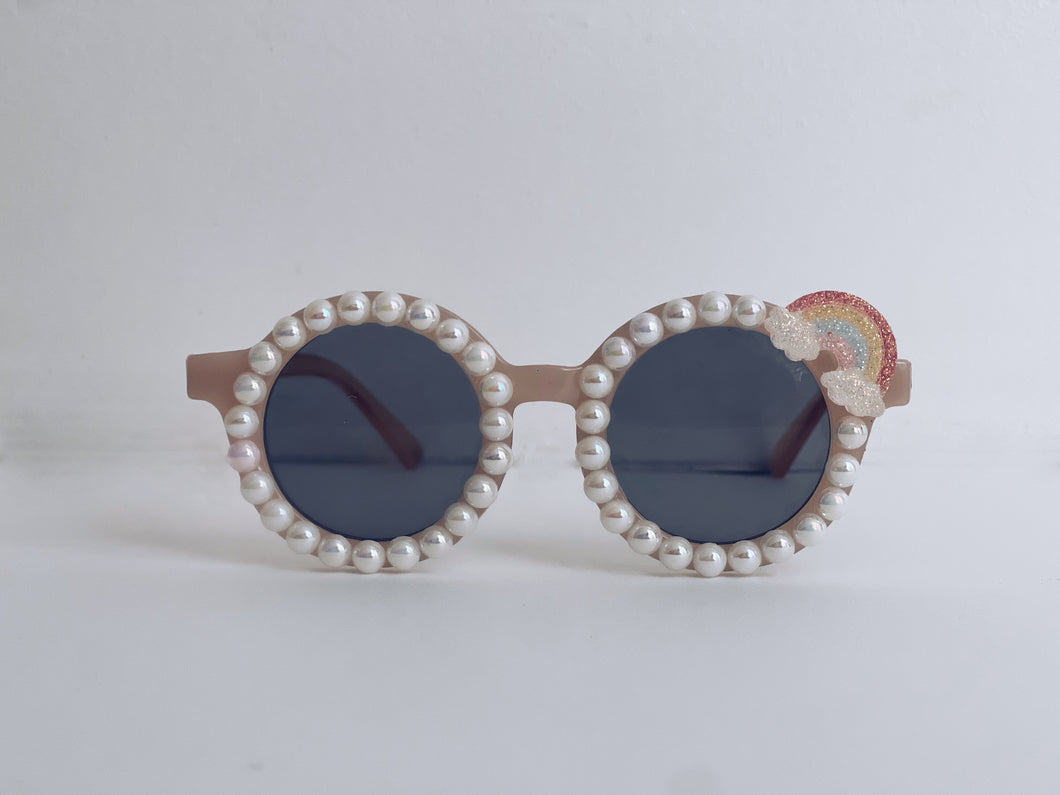 Alina Round Sunnies- All About Pearls