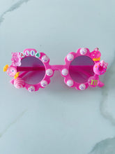 Load image into Gallery viewer, Cami Flower Sunnies - Candy Land
