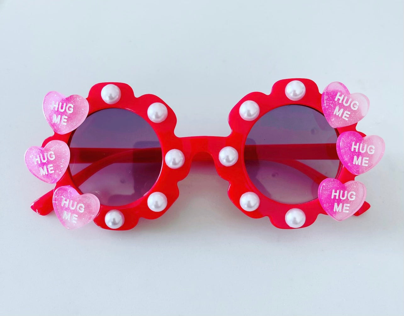 HUG ME RED- Cami Flower Sunnies – Mila’s Sunny World