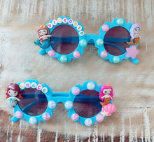 Load image into Gallery viewer, Cami Flower Sunnies- Mermaid Vibes
